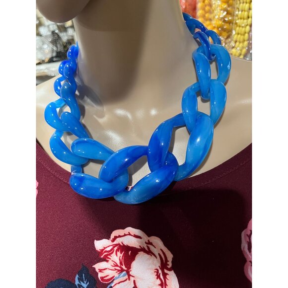 Acrylic necklace , chunky blue large link chain big acrylic chain necklace - Picture 10 of 10